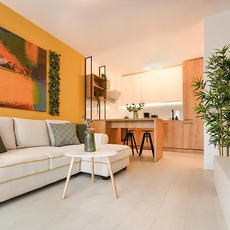 Colorful Fusion - Modern 1Br Near Romexpo Center Apartment Bucharest Exterior photo