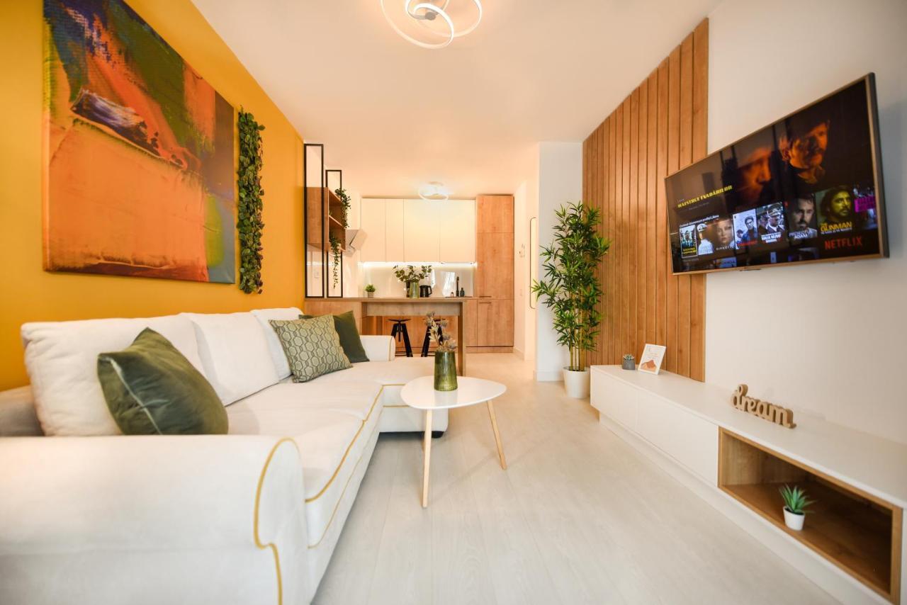 Colorful Fusion - Modern 1br Near Romexpo Center * Bucarest