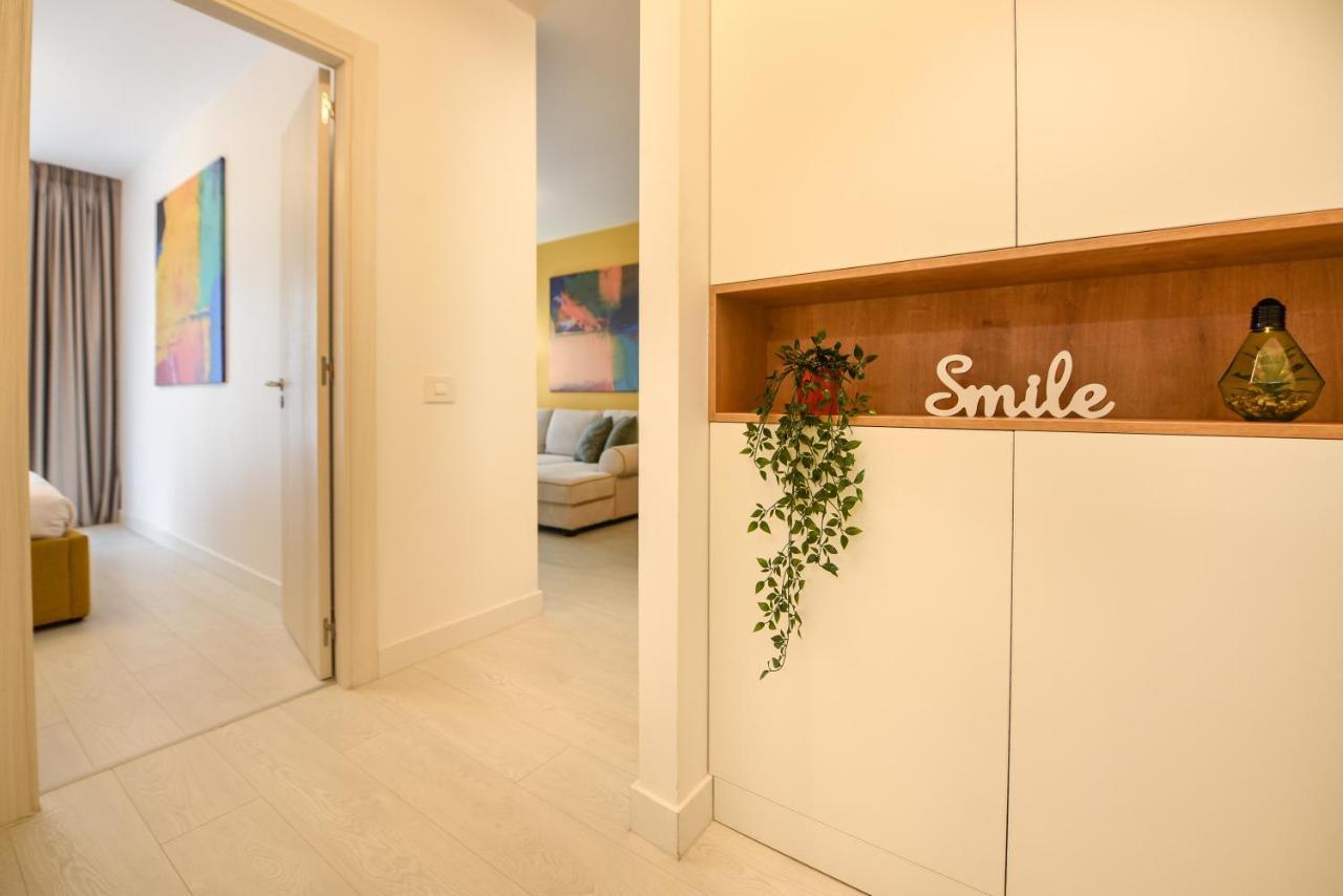 Colorful Fusion - Modern 1br Near Romexpo Center Appartamento *